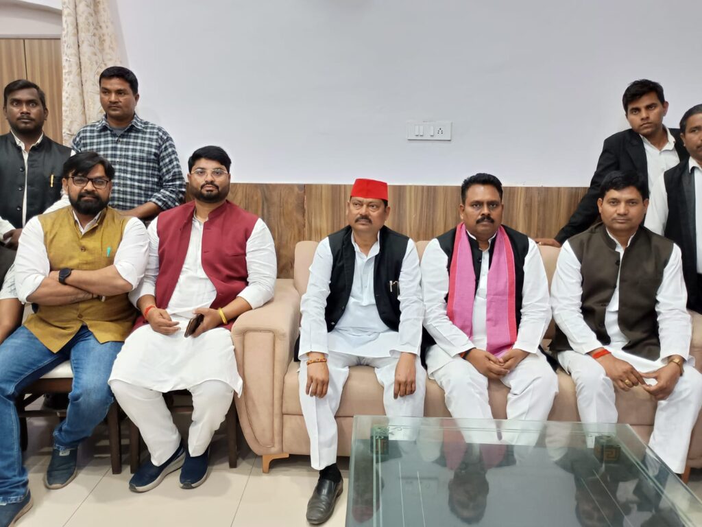 WhatsApp Image 2025-03-10 at 16.30.05