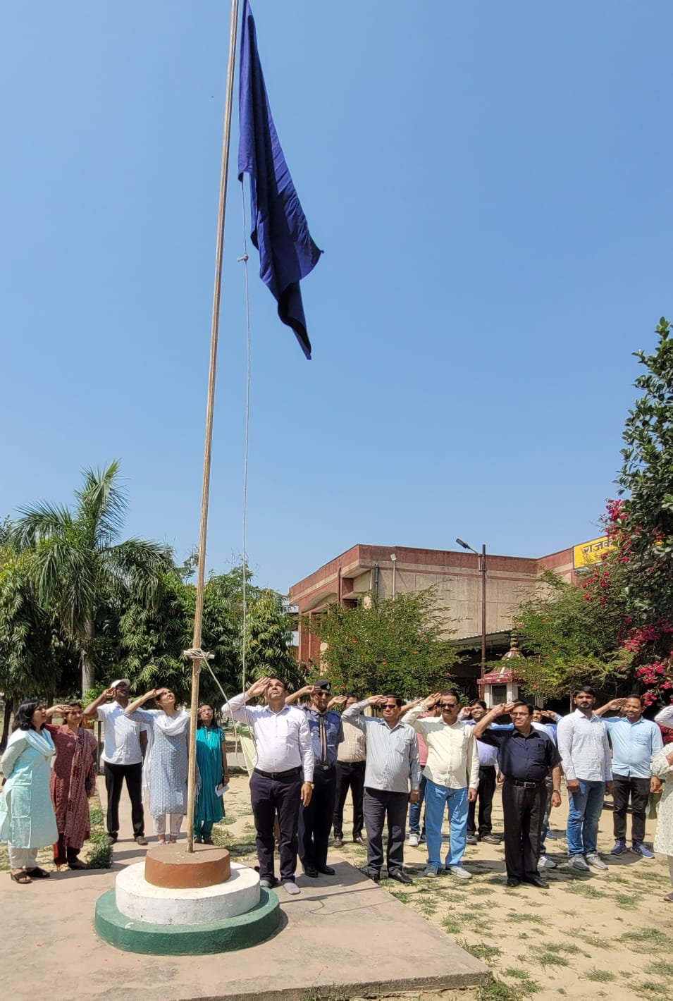 WhatsApp Image 2025-03-24 at 18.15.32