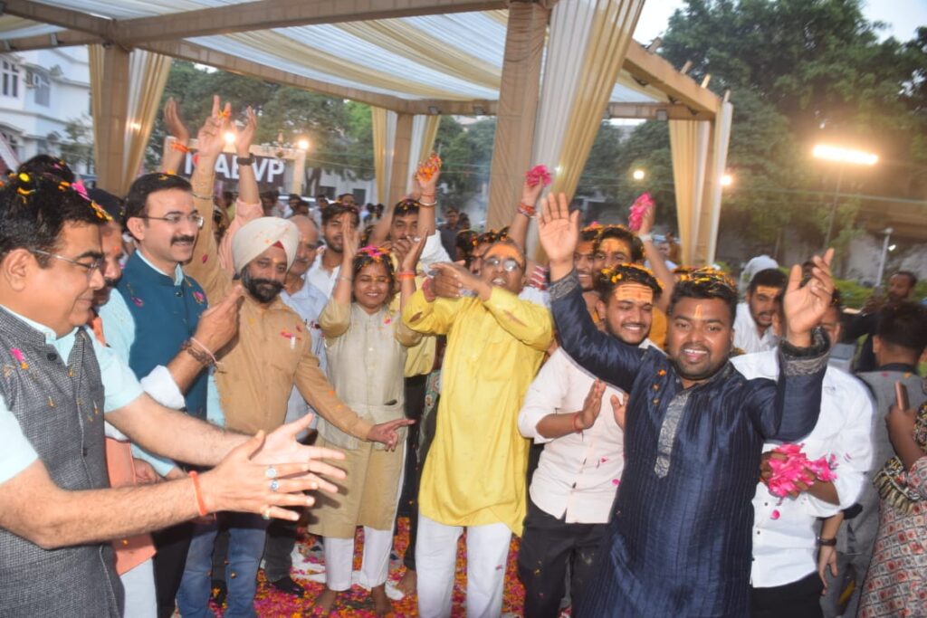 WhatsApp Image 2025-03-25 at 15.33.40