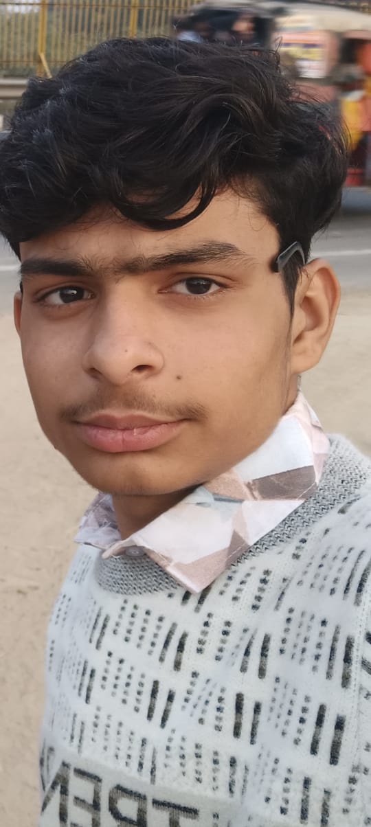 WhatsApp Image 2025-04-07 at 18.01.04