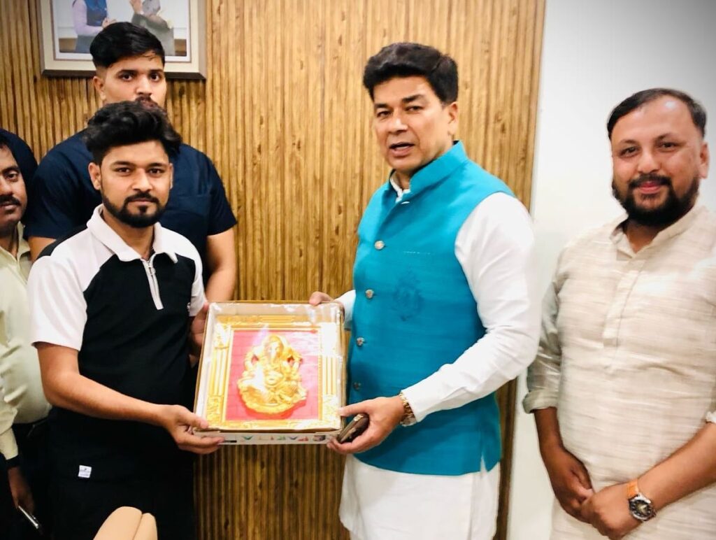 WhatsApp Image 2025-05-06 at 7.21.40 PM