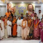 बदायूं में आर्ट ऑफ लिविंग नेवैदिक मंत्रोच्चार व विधि विधान से रुद्र अभिषेक किया