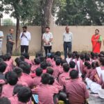उझानी के विमला हरि भगवान इंटर कॉलेज में ‘एक राष्ट्र, एक चुनाव’ पर बच्चों को अजय शर्मा ने गिनाए फायदे