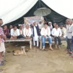 उझानी पालिका का दूषित पानी रोकने को क्रमिक अनशन 71 वें दिन भी जारी