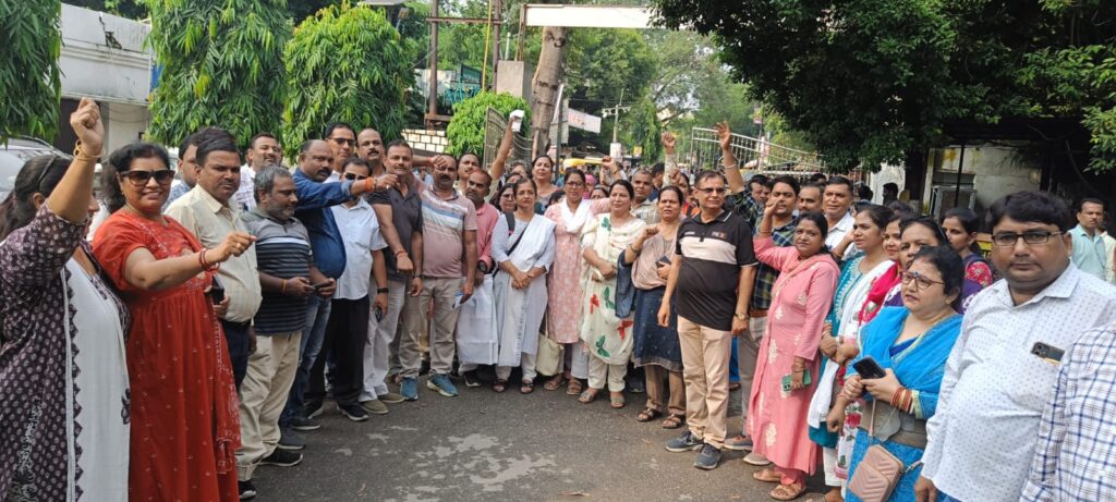 WhatsApp Image 2025-09-15 at 5.28.57 PM