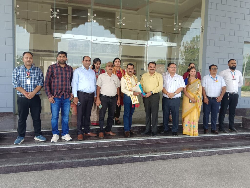 WhatsApp Image 2025-09-25 at 6.02.54 PM