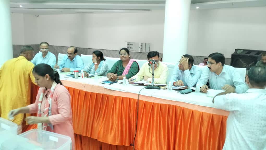 WhatsApp Image 2025-09-25 at 6.45.37 PM