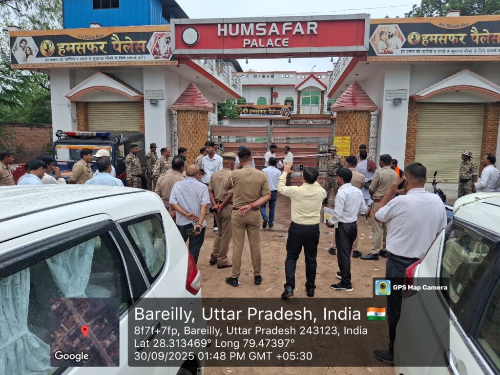 WhatsApp Image 2025-09-30 at 7.06.36 PM