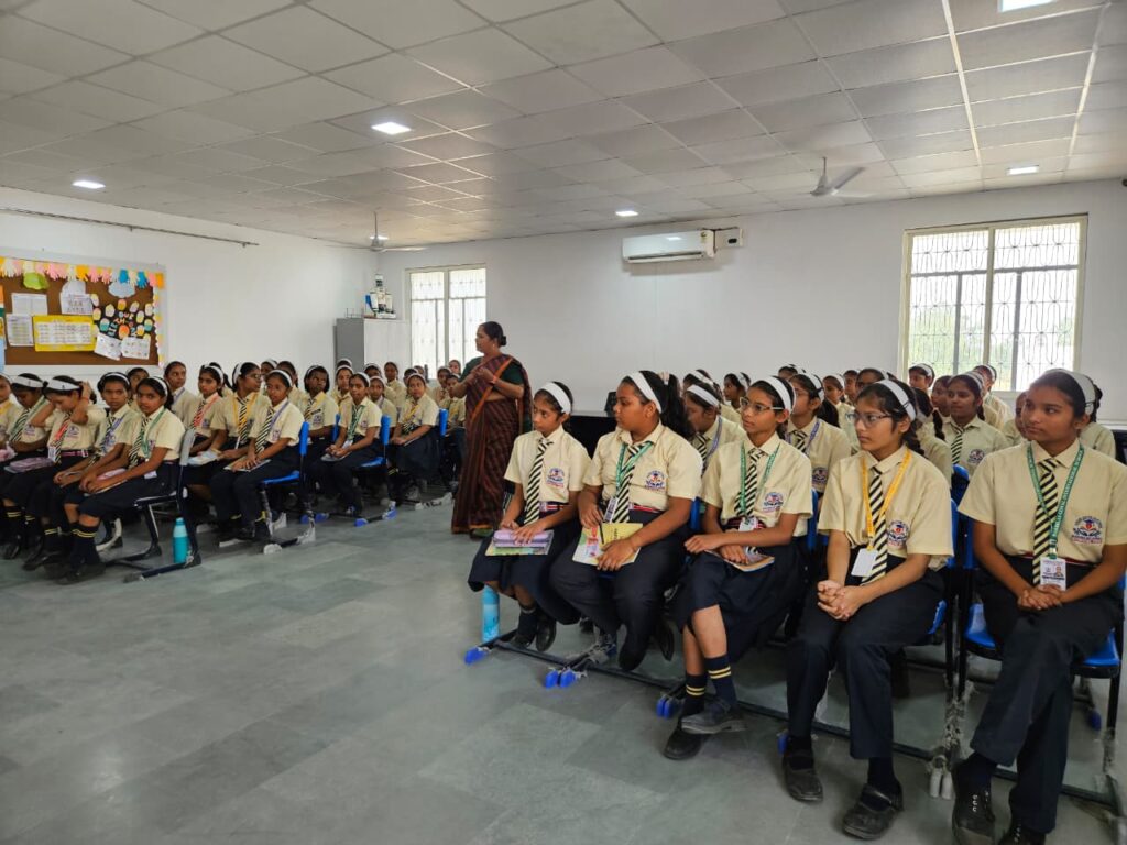 WhatsApp Image 2025-10-08 at 6.08.09 PM