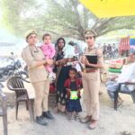 मिशन शक्ति टीम ने गुमशुदा बच्ची को परिजनों से मिलवाया