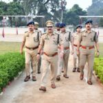 बदायूं में एसएसपी ने साप्ताहिक-शुक्रवार परेड एवं पुलिस लाइन का निरीक्षण किया,सलामी ली