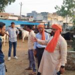 पालिका गौशाला की अव्यवस्थाओं पर विश्व हिंदू महासंघ के जिला अध्यक्ष भड़के