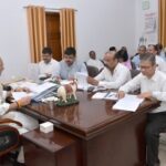 गो आश्रय स्थलों में पराग पशु आहार की आपूर्ति स्थानीय दुग्ध समितियों के माध्यम से कराई जाए…