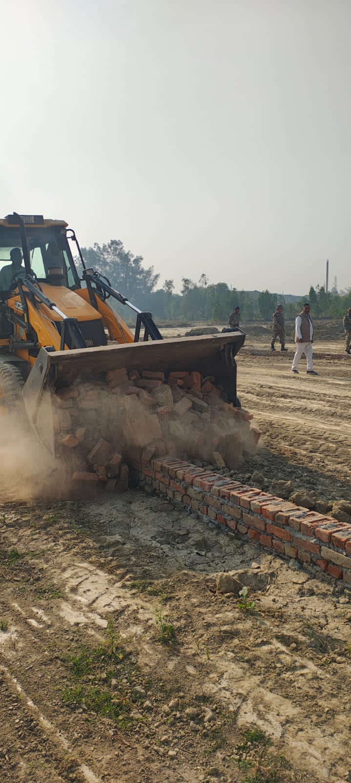 WhatsApp Image 2025-11-13 at 6.27.57 PM