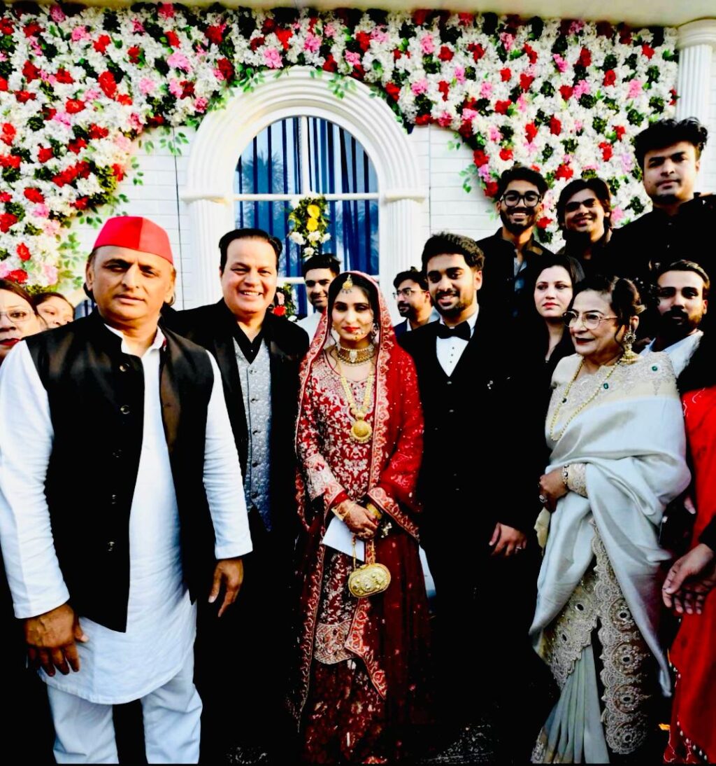 WhatsApp Image 2025-11-14 at 6.08.50 PM