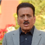 गणतंत्र दिवस भाषण में आंबेडकर का नाम न लेने पर बवाल, मंत्री गिरीश महाजन ने सार्वजनिक रूप से मांगी माफी