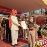 कैबिनेट मंत्री पशुधन एवं दुग्ध विकास धर्मपाल सिंह ने पुलिस लाइन में किया ध्वजारोहण