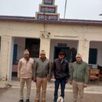 चोरी का सामान , नगदी सहित चोर गिरफ्तार