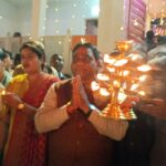 धूपेश्वर नाथ मंदिर में महाशिवरात्रि पर सजे हजारों दीप, जनप्रतिनिधियों ने की महाआरती