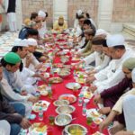 खानकाहे नियाज़िया में हुआ रोज़ा इफ्तार