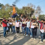 भारत मंडपम घटना के विरोध में भाजपा ने फूंका राहुल गांधी का पुतला