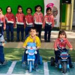 एस्सेलकिड्ज़ प्ले स्कूल में आयोजित हुई ट्राइसाइकिल रेस