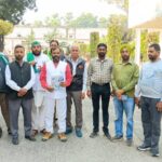 4 करोड़ की धोखाधड़ी , 39 दिनों से किसानों का धरना जारी , कमिश्नर को दिया ज्ञापन