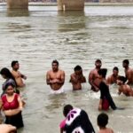 फाल्गुन पूर्णिमा पर लाखों श्रृद्धालुओं ने कछला गंगा में लगाई डुबकी।