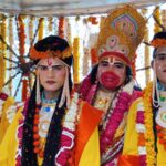 गली गली चली रामजी की सवारी, हर तरफ हुई पुष्प वर्षा, रविवार को रामजी का होगा राजतिलक