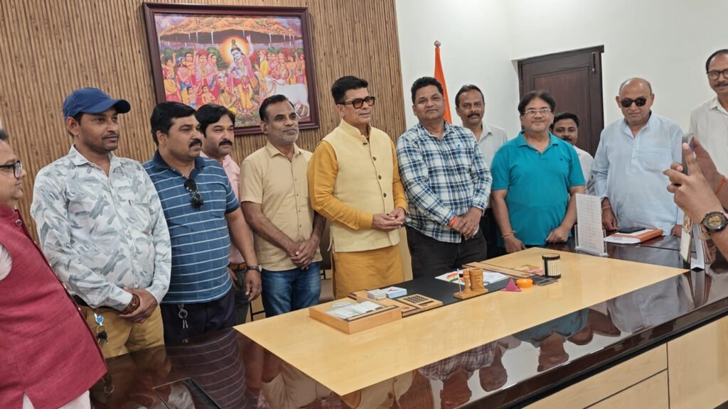 WhatsApp Image 2026-04-19 at 11.04.01 AM