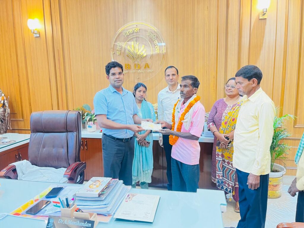 WhatsApp Image 2026-04-23 at 3.31.58 PM