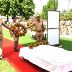 बरेली में पुलिस ने जर्मन शेफर्ड डॉग स्क्वाड ‘फेंग’ इंस्पेक्टर को नम आंखों से अंतिम विदाई