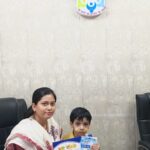वी किड्ज स्कूल के नन्हे बच्चों ने बेकार सामग्री से गढ़ी रचनात्मकता की मिसाल, आकर्षक परिधानों के साथ दिया पर्यावरण संरक्षण का संदेश