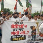 छात्रों के अधिकारों को लेकर रामपुर में युवा कांग्रेस का प्रदर्शन, कई कार्यकर्ताओं ने दी गिरफ्तारी