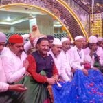 उर्स-ए-आला हज़रत के अवसर पर पूर्व सांसद प्रवीण सिंह ऐरन ने की चादरपोशी